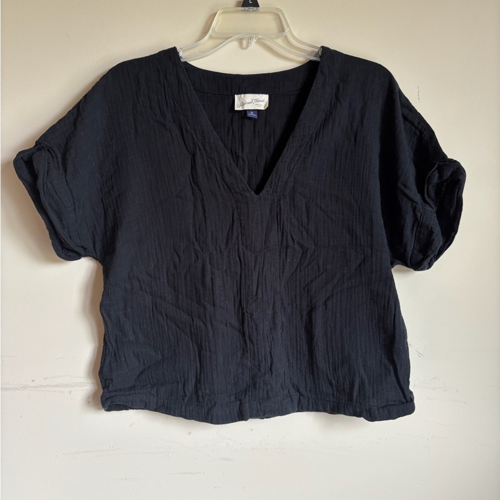 Universal Thread 100% Cotton Gauze Black V-Neck Blouse